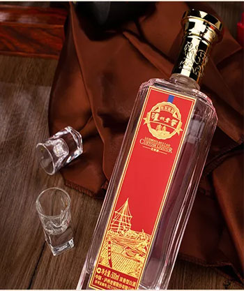 瀘州老窖特曲定制酒--紅晶裝